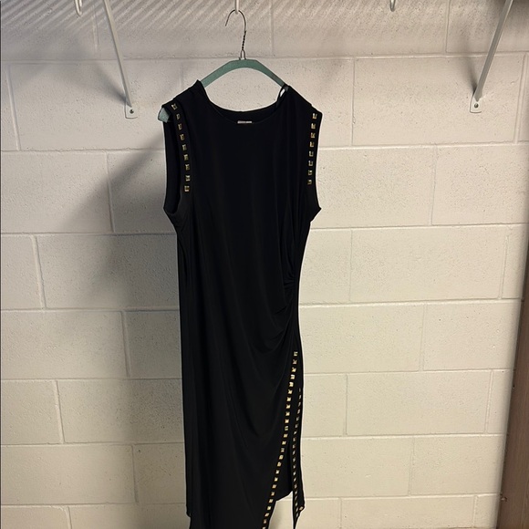 Emma & Michele Dresses & Skirts - Emma & Michele Black Asymmetrical Sheath Dress